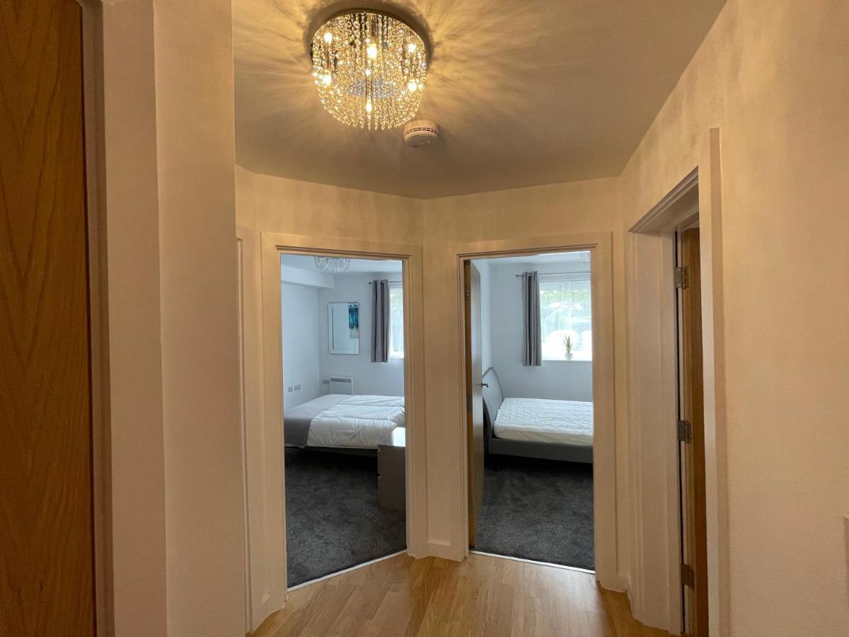 Moda Wigan - Stylish 2 Bed Apartment Central ウィガン エクステリア 写真