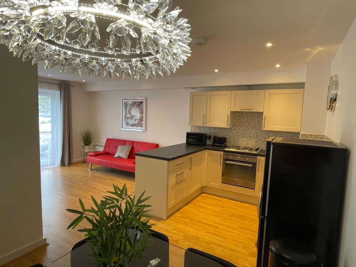 Moda Wigan - Stylish 2 Bed Apartment Central ウィガン エクステリア 写真